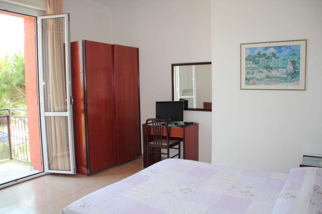 קזלקיו די רנו Nuovo Hotel San Martino Snc חדר תמונה