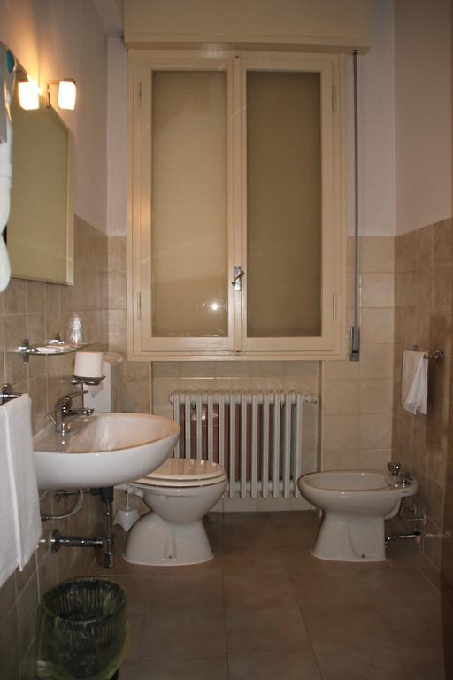 קזלקיו די רנו Nuovo Hotel San Martino Snc חדר תמונה
